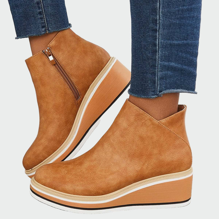 Clara - Orthopedic Boots