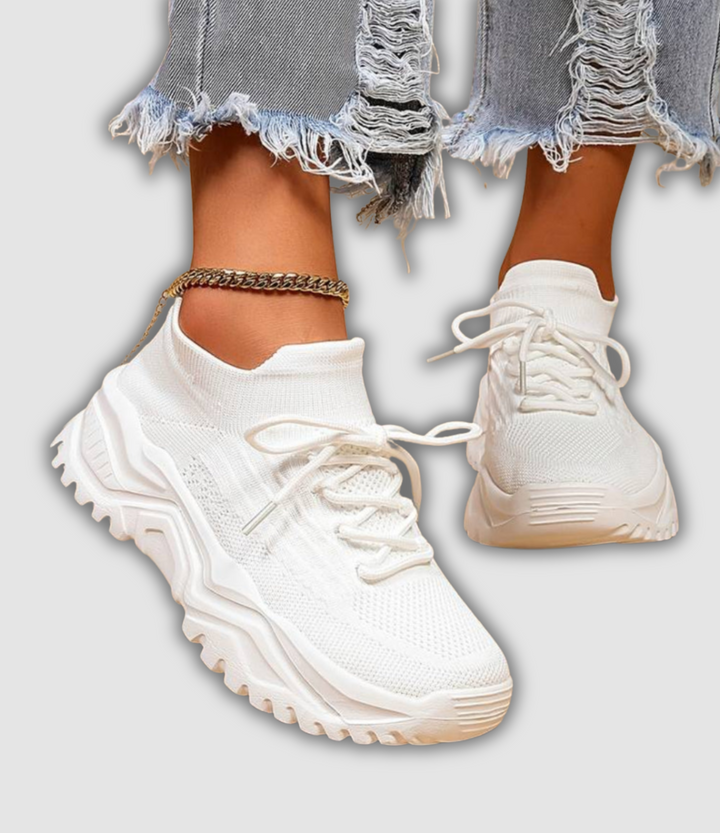 Alisa - Comfortable Lace-Up Shoes