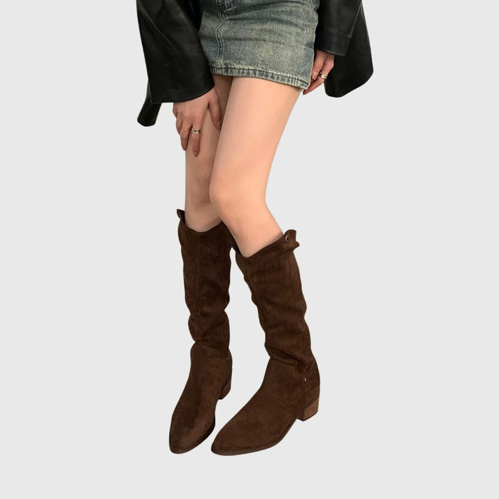 Talié - Elegant V-Shape Boots