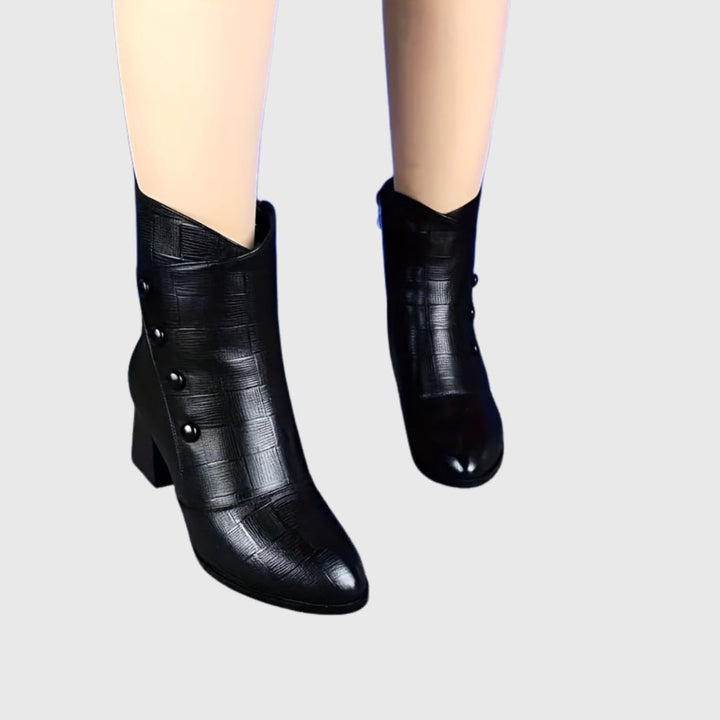 Noomi - Chunky Heel Short Boots