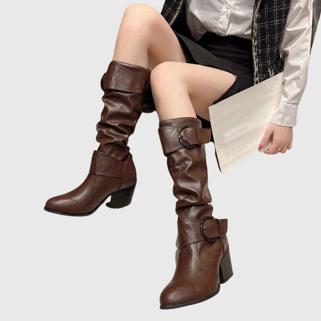 Nuvéa - Chunky Belted Boots
