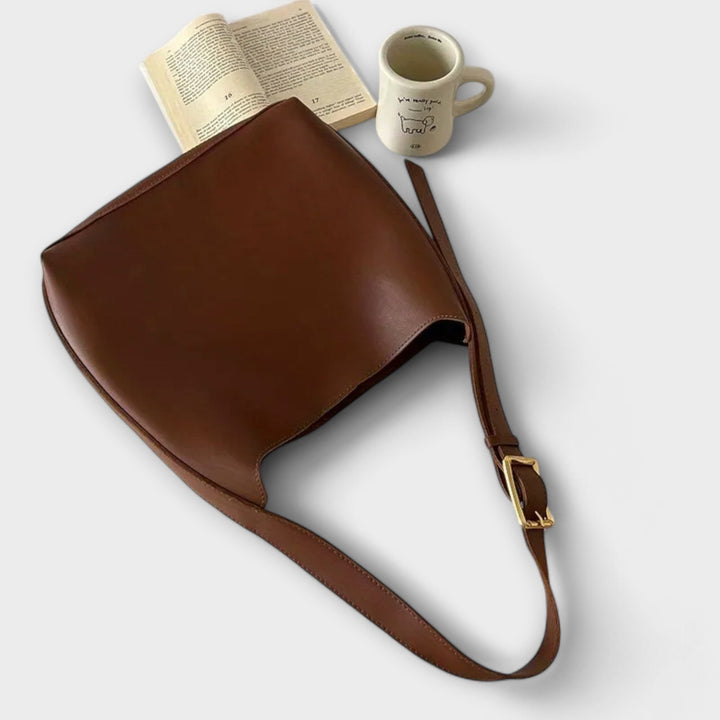 Isidore – Elegant Shoulder Bag